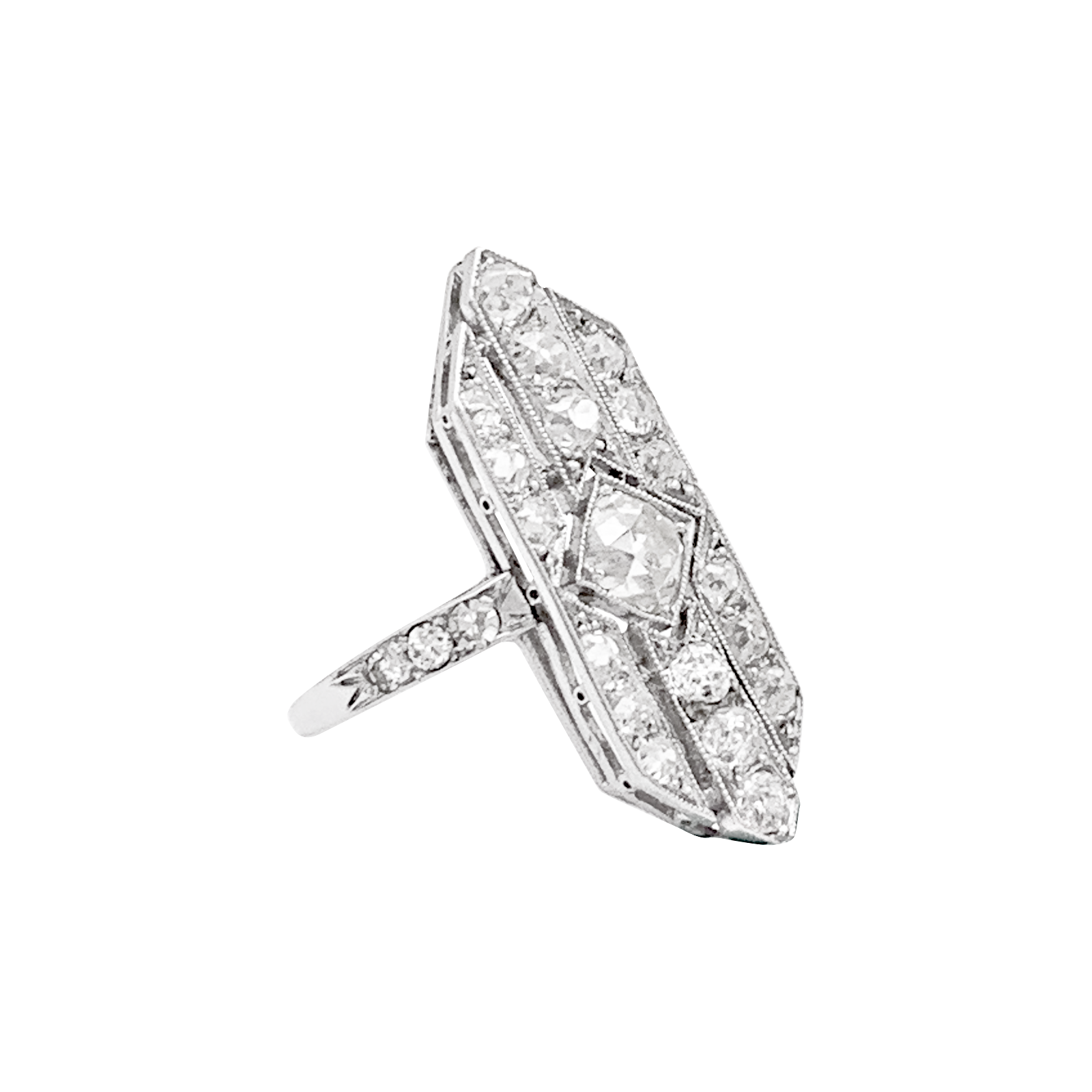 Bague Art Déco, platine et diamants. 2