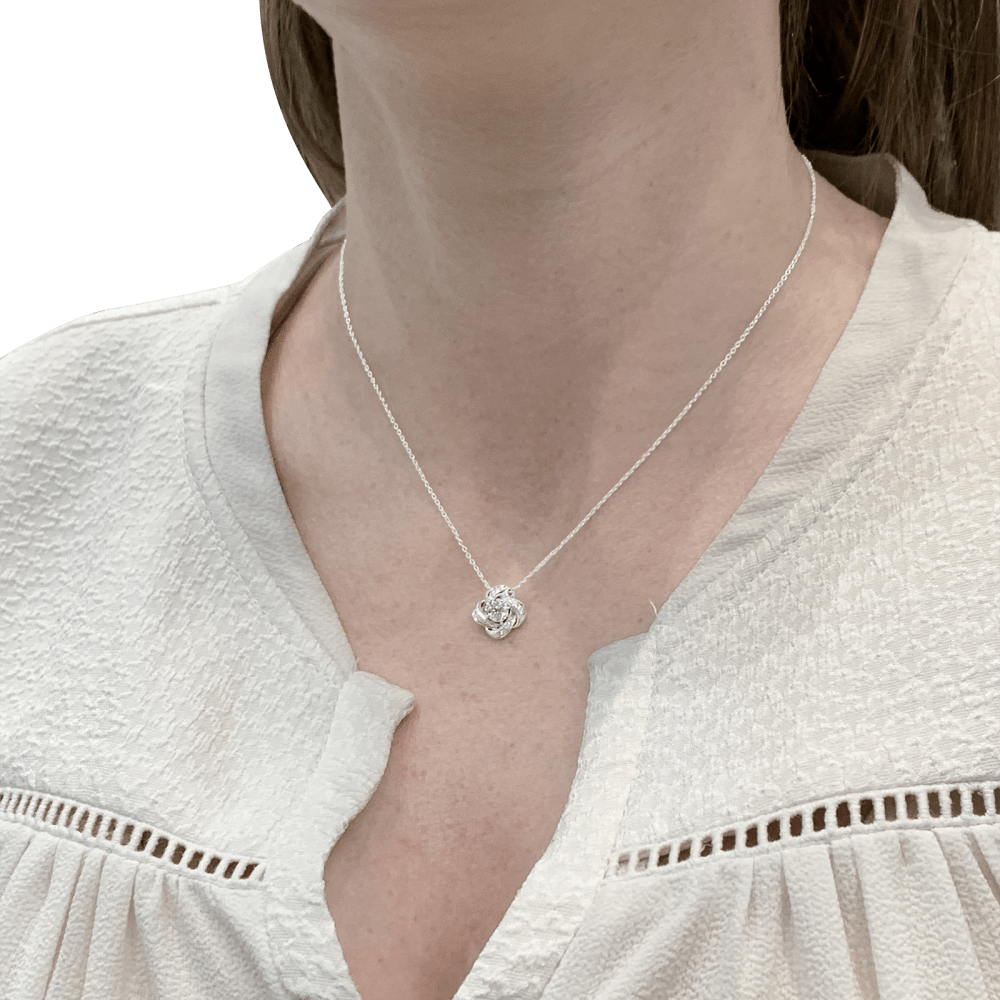 Collier Boucheron, « Ava Pivoine », or blanc, diamants. 6