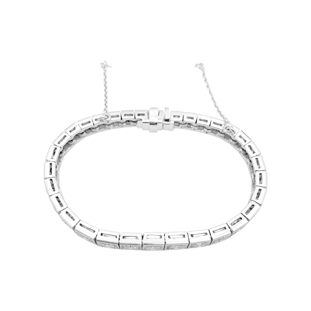 Bracelet ligne en or blanc, 4 carats de diamants. 3