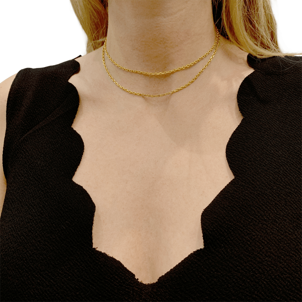 Sautoir en or jaune. 6