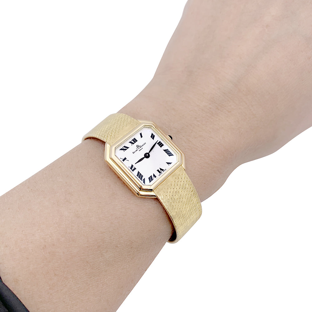 Montre vintage Baume & Mercier, or jaune. 5
