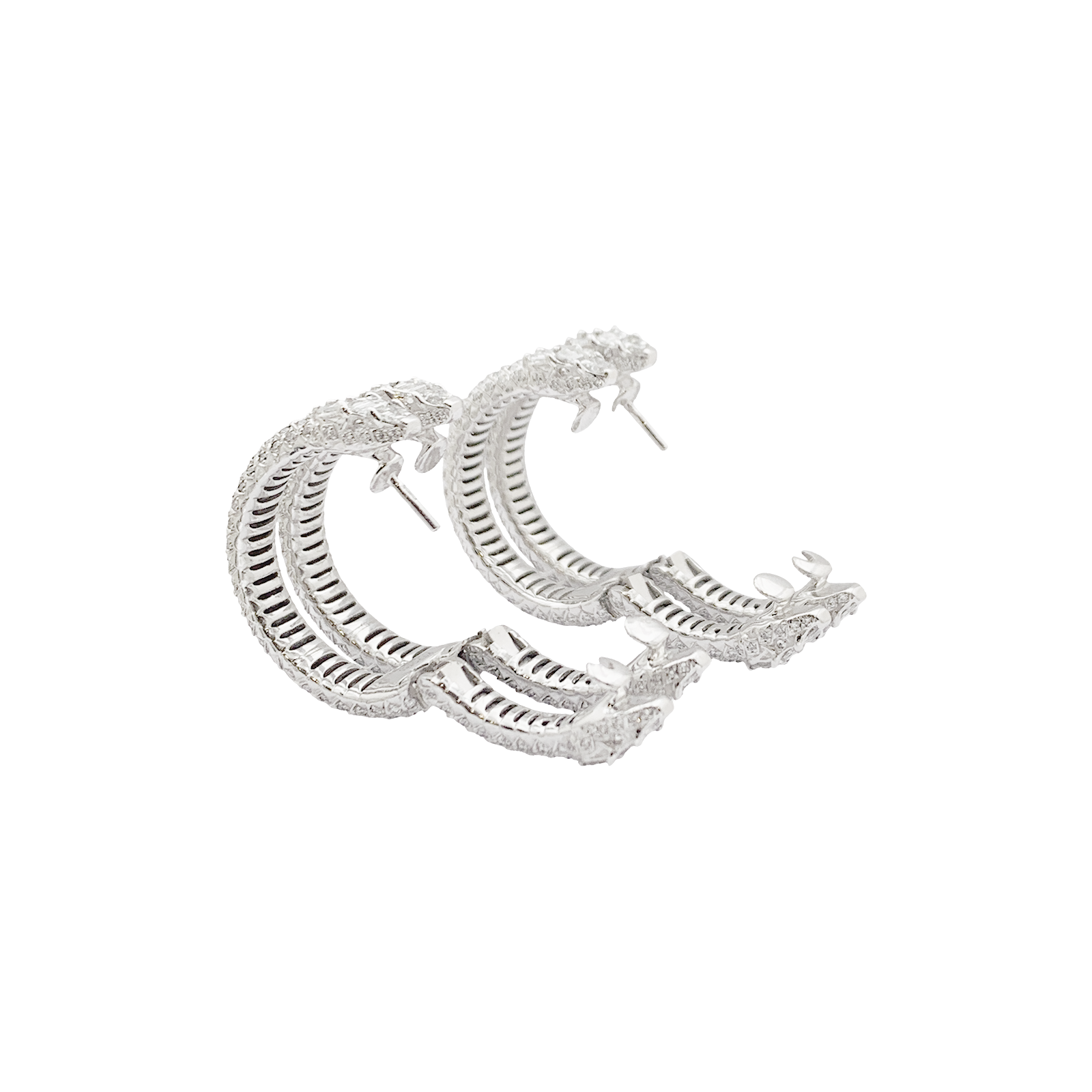 Boucles d'oreilles Repossi "Ophydienne", or blanc, diamants. 2