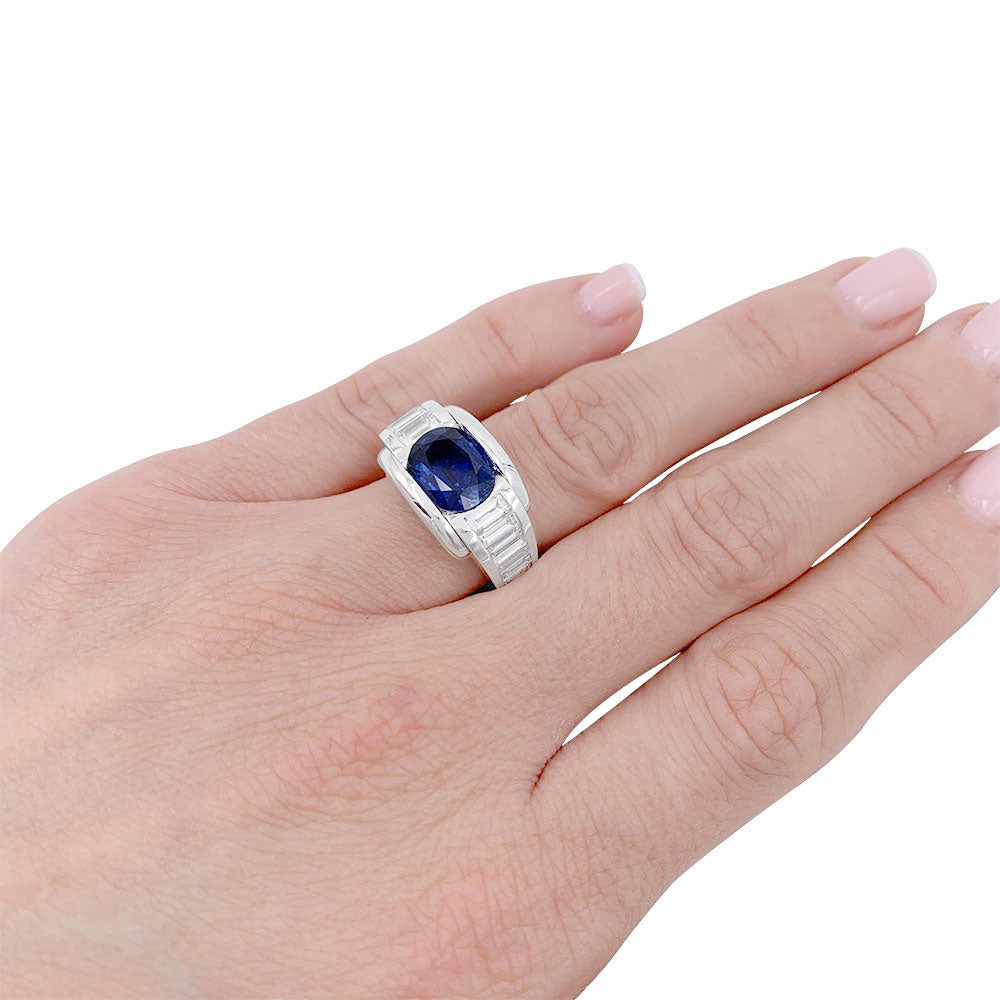 Bague Mauboussin, "Alessandra", or blanc, saphir, diamants. 8