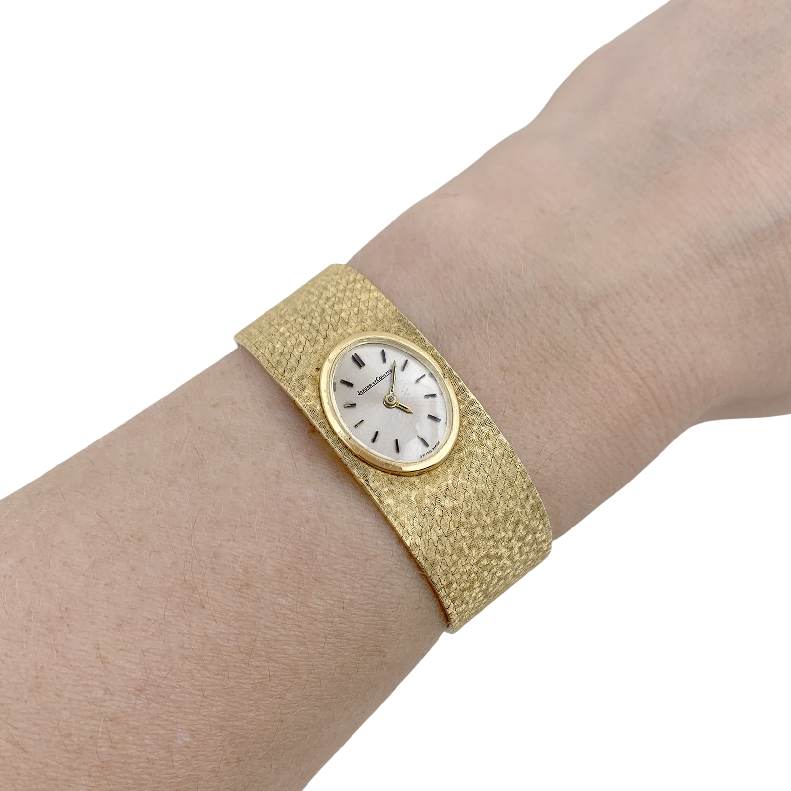 Montre Jaeger-Lecoultre or jaune. 5