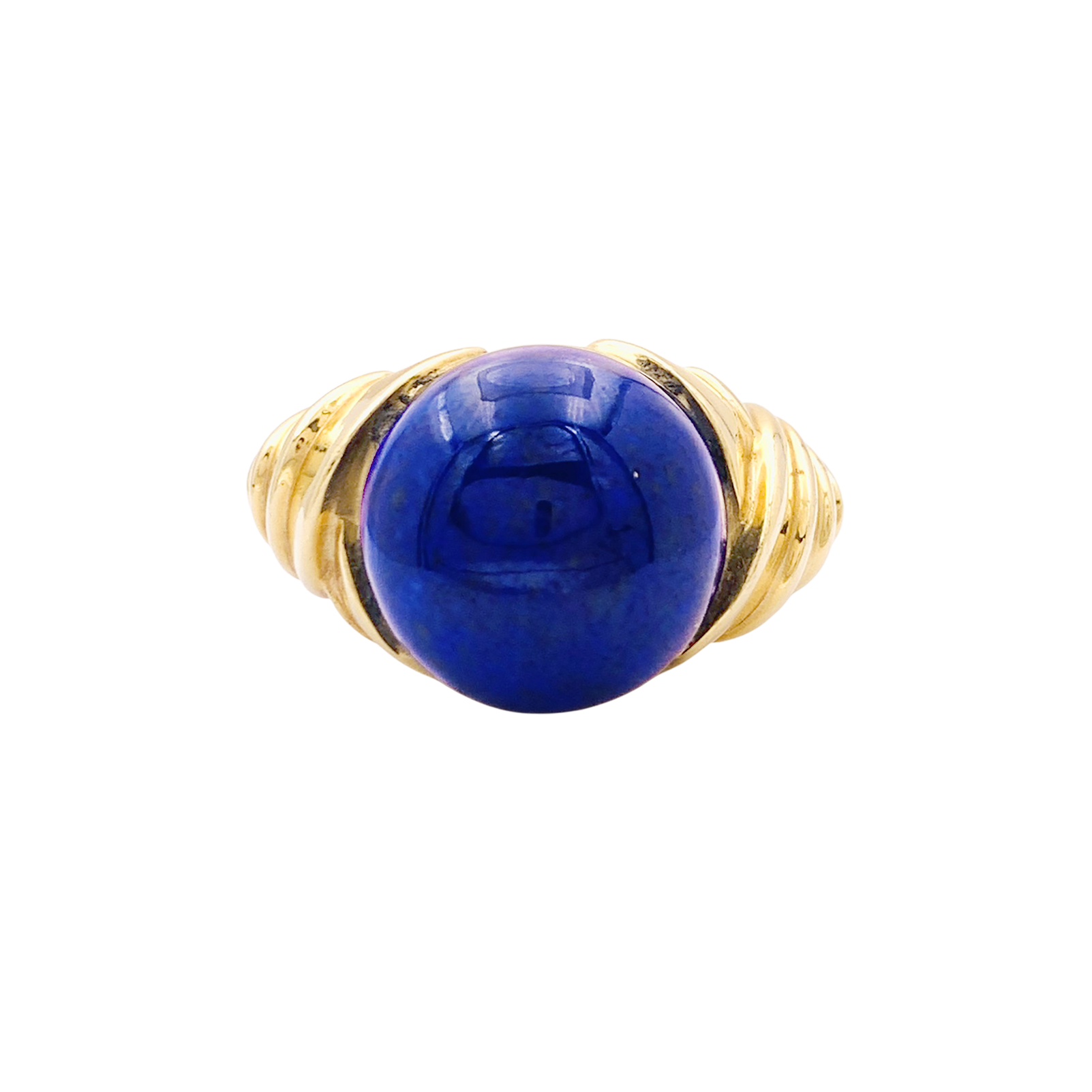 Bague or jaune et cabochon de lapis-lazuli. 1