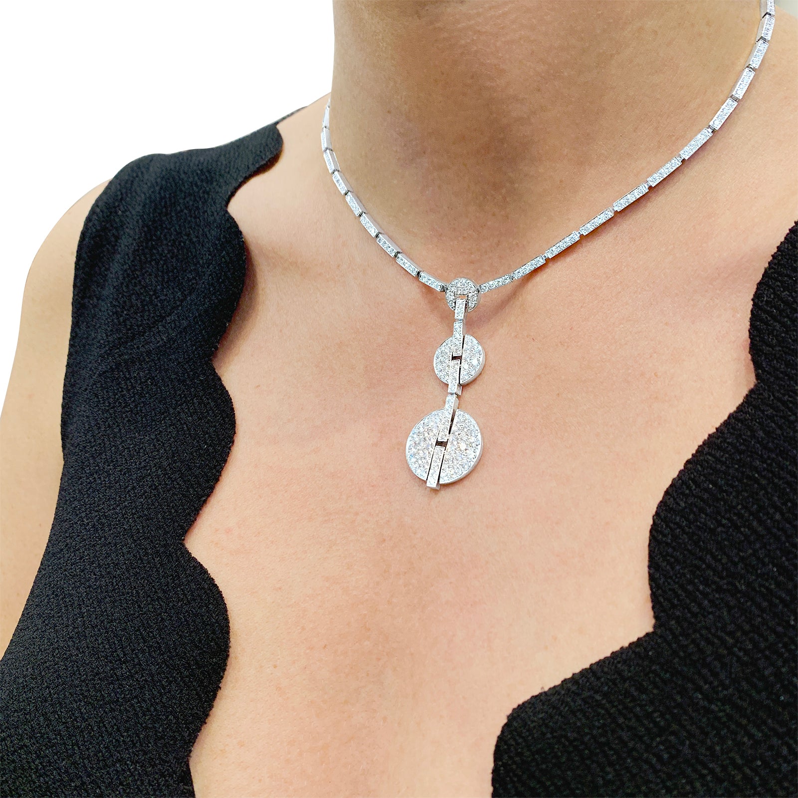 Collier Haute Joaillerie Cartier "Himalia" or blanc, diamants. 10