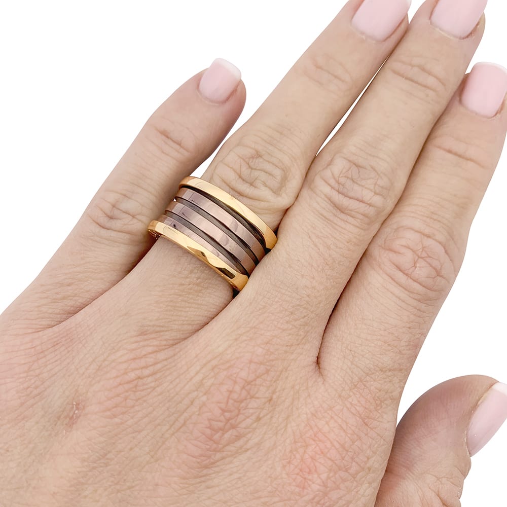 Bague Bulgari, "B.Zero1", or rose, cermet. 4