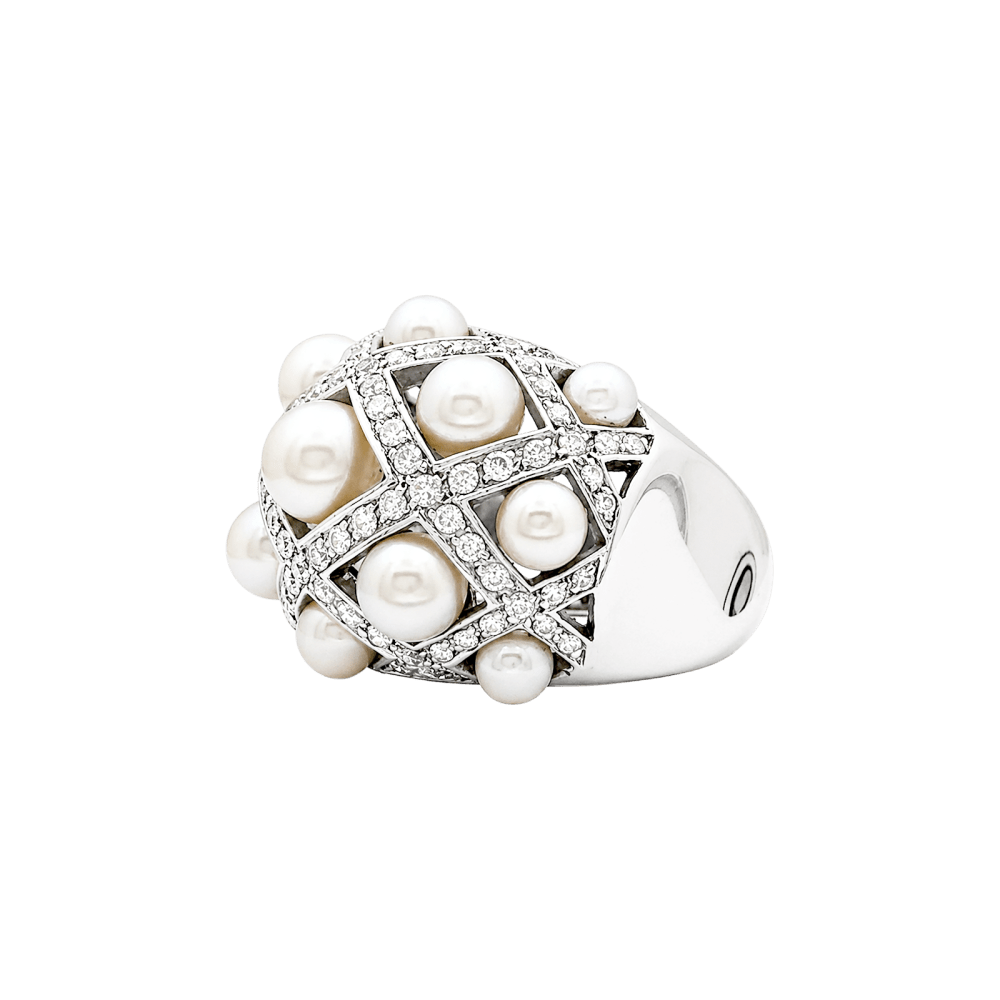 Bague CHANEL, "Baroque", or blanc, diamants. 2