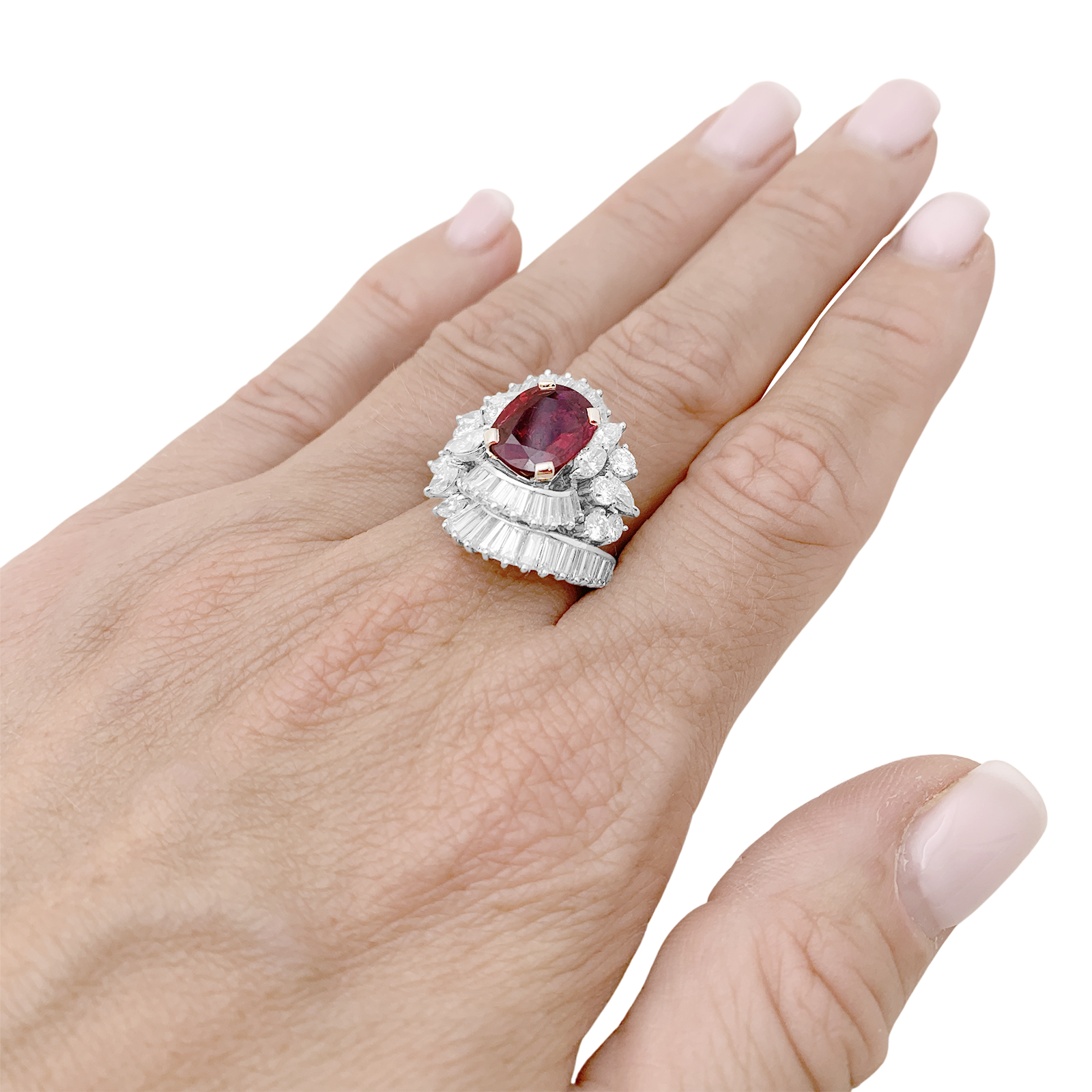Bague jupe rubis, diamants, platine. 6