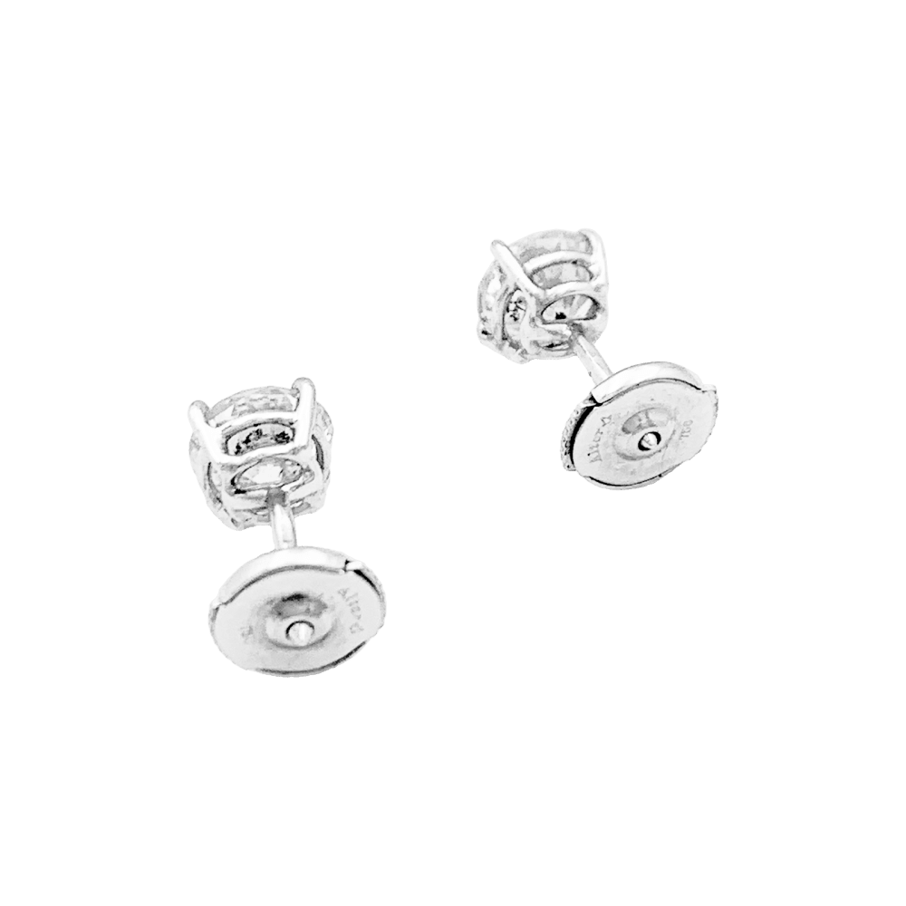 Boucles d'oreilles or blanc et diamants. 5