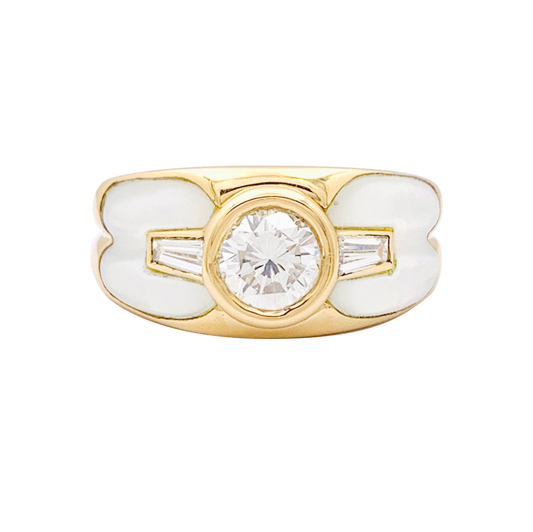Bague Mauboussin "Nadia" or jaune, diamant, nacre. 3