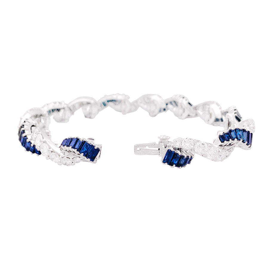 Bracelet or blanc, diamants, saphirs. 5