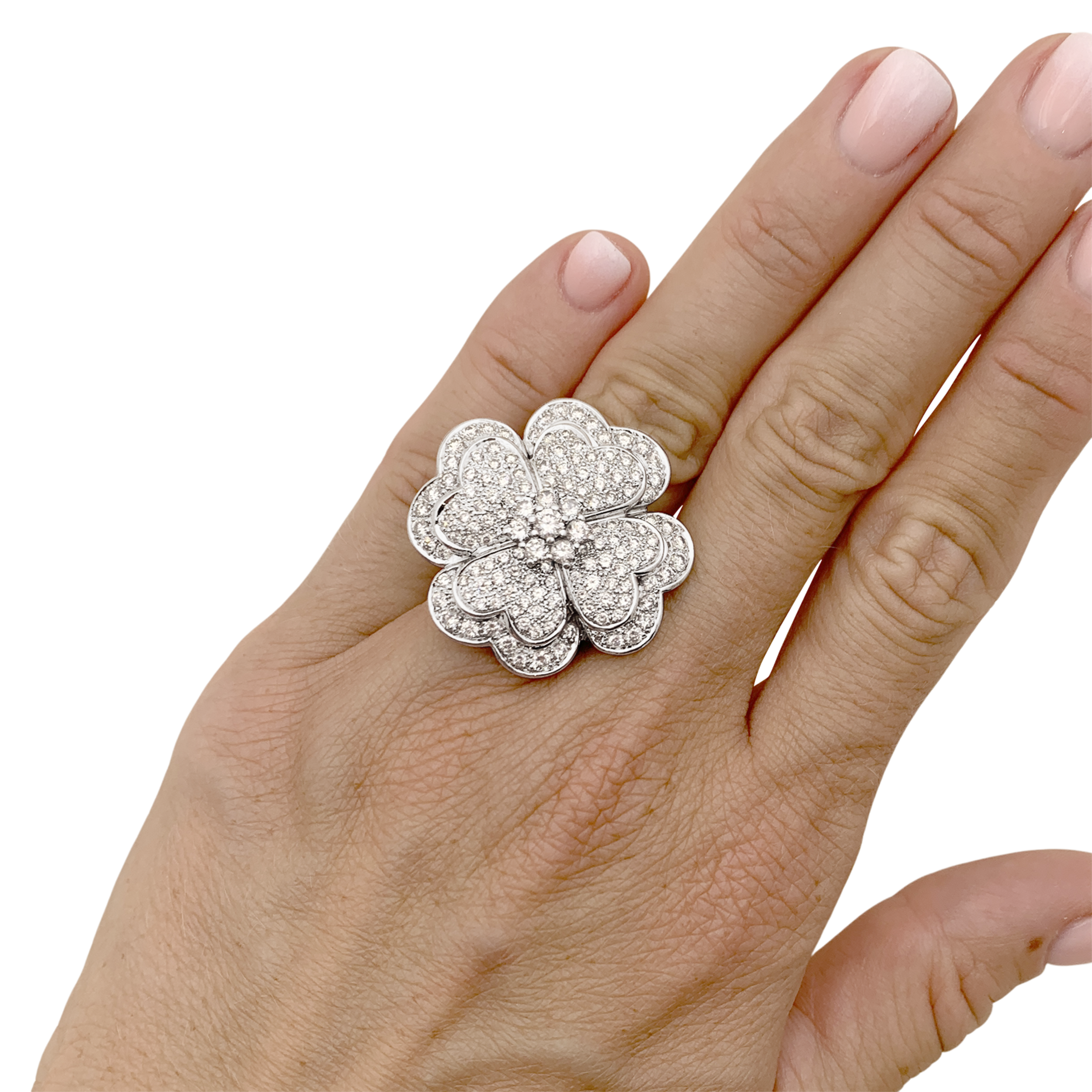 Bague « Trèfle », or blanc, diamants. 5