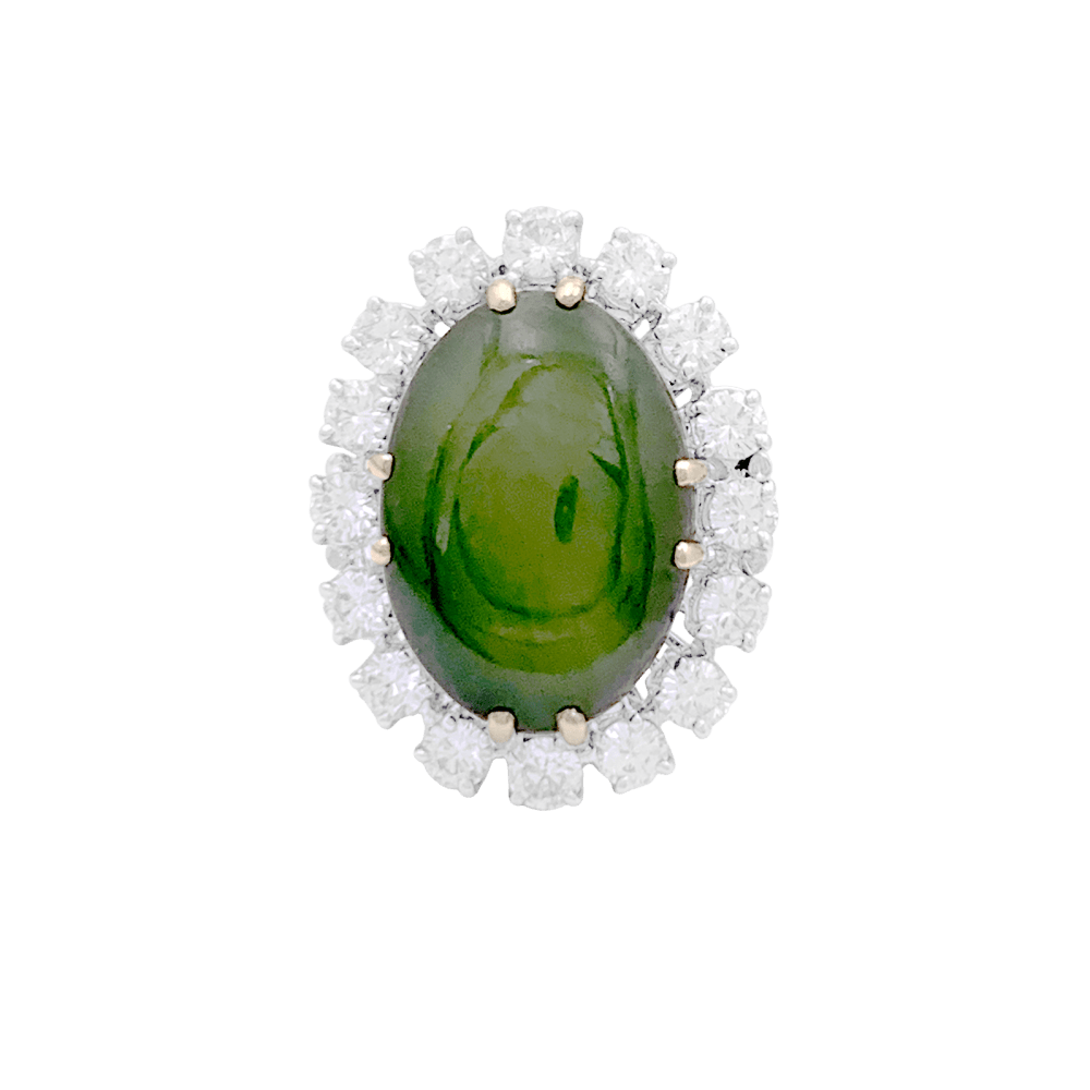Bague or blanc, jade néphrite et diamants. 1
