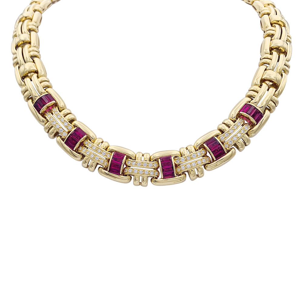 Collier Wempé en or jaune serti de rubis et de diamants. 1