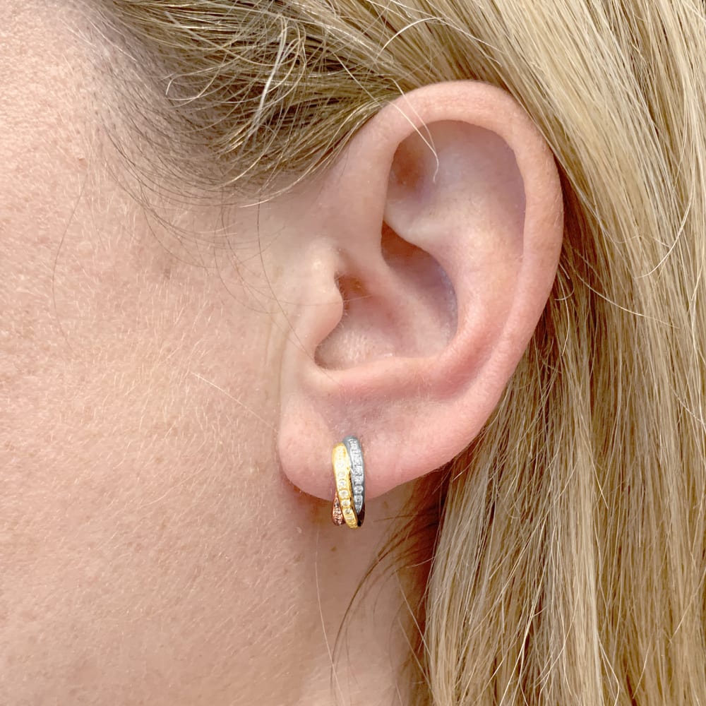 Boucles d'oreilles Cartier, "Trinity", 3 ors, diamants. 5