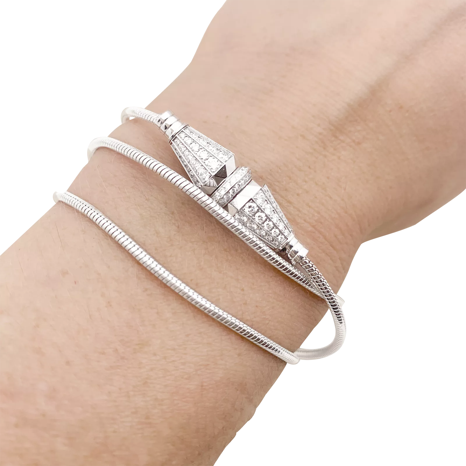 Bracelet Boucheron "Jack de Boucheron" or blanc, diamants. 9