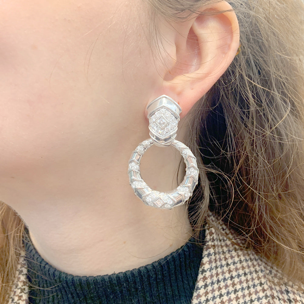 Boucles d’oreilles Repossi en or blanc, diamants. 9