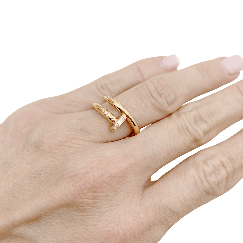 Bague Cartier, "Juste un Clou", or rose et diamants. 6