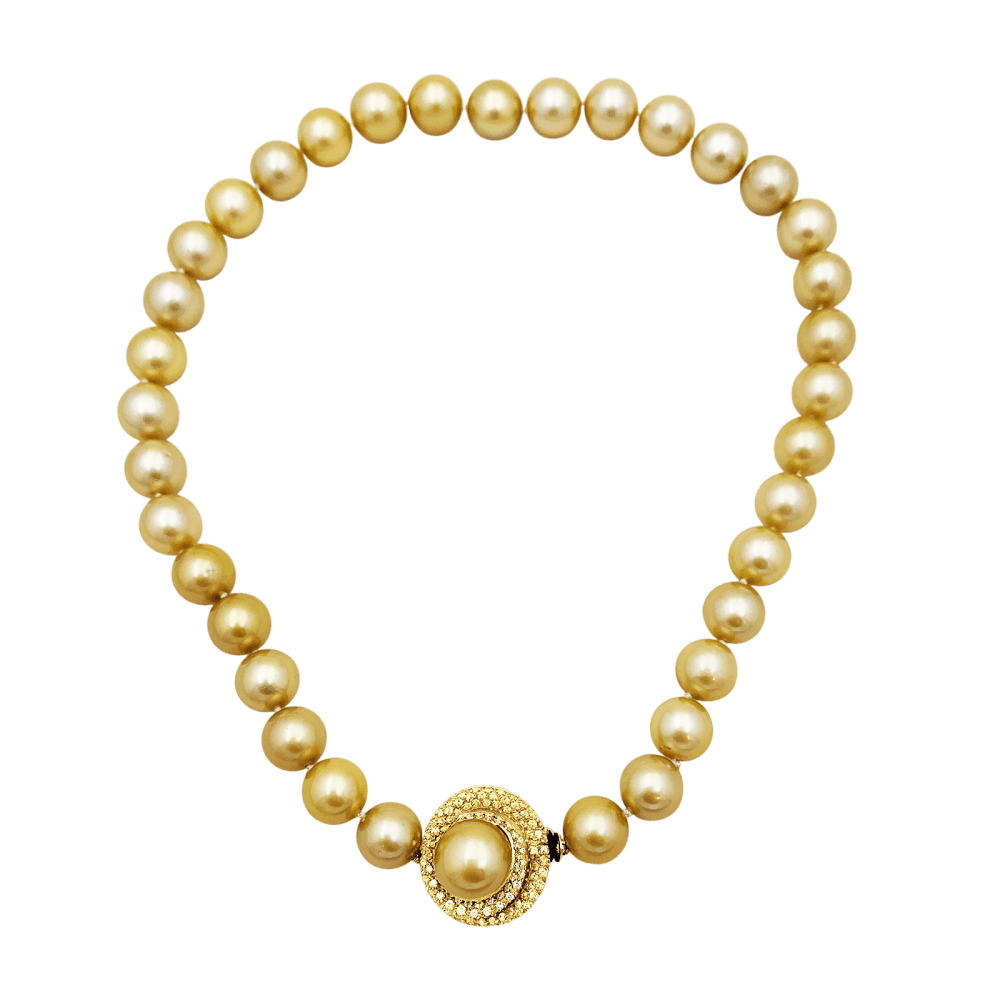 Collier perles gold, or jaune, diamants, saphirs jaunes. 2