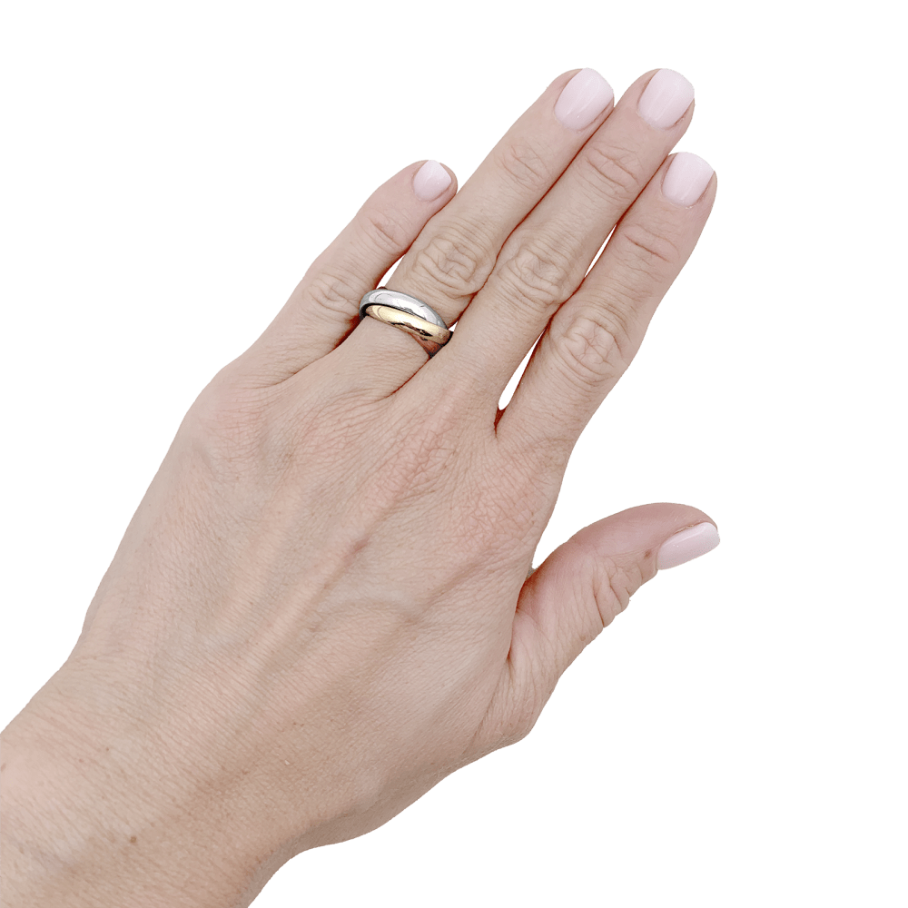 Bague Cartier, modèle "Trinity", trois tons d'or. 5