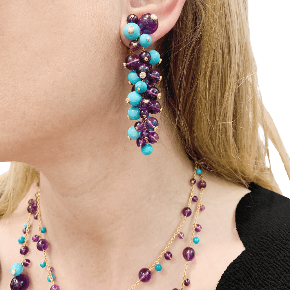 Boucles d'oreilles Cartier, "Délices de Goa", or rose, améthystes, turquoises et diamants. 7