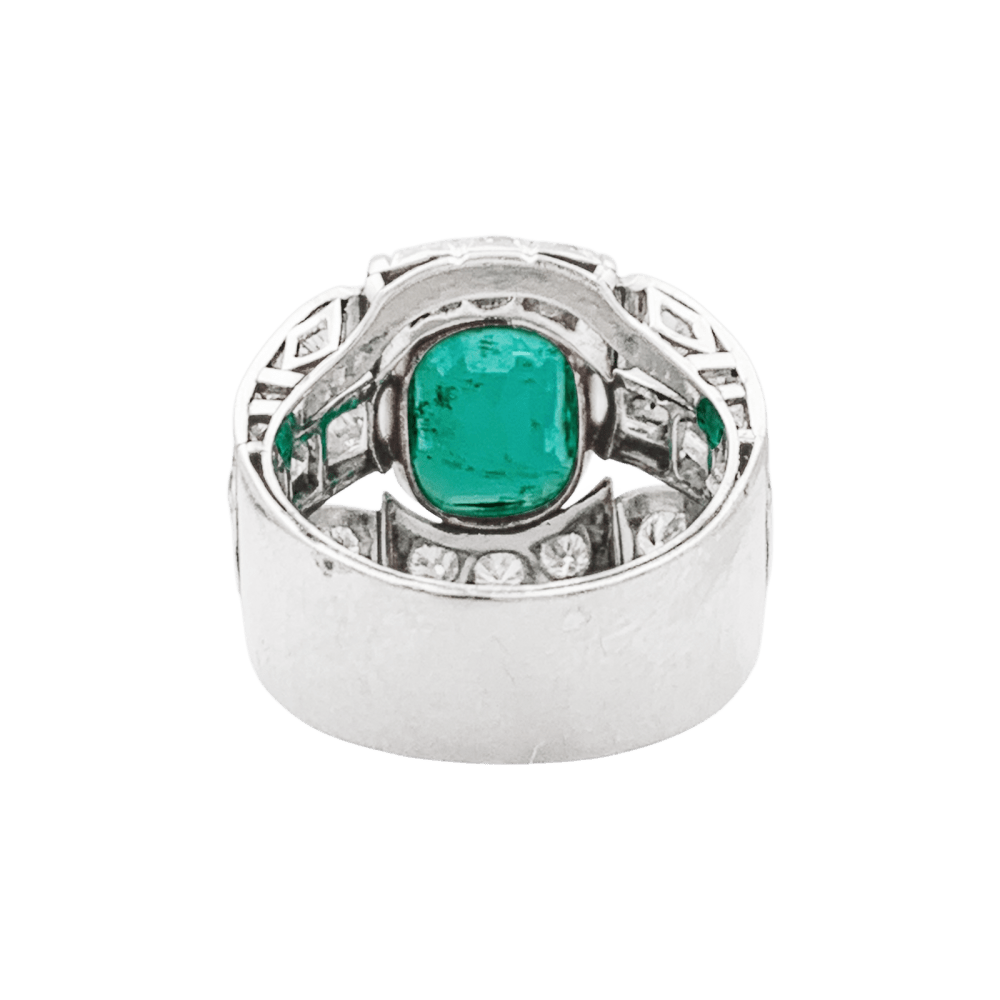 Bague émeraude de Colombie, diamants, platine, or jaune. 4
