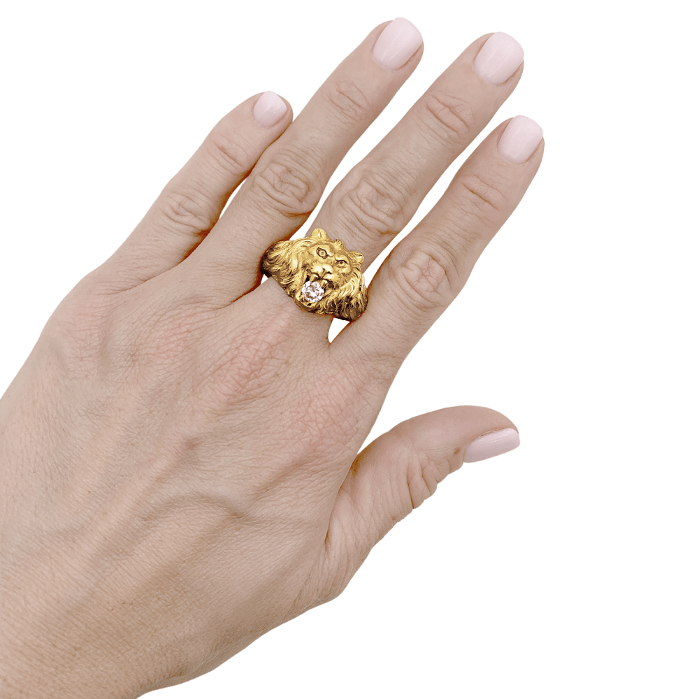 Bague « Lion », or jaune, diamant. 5