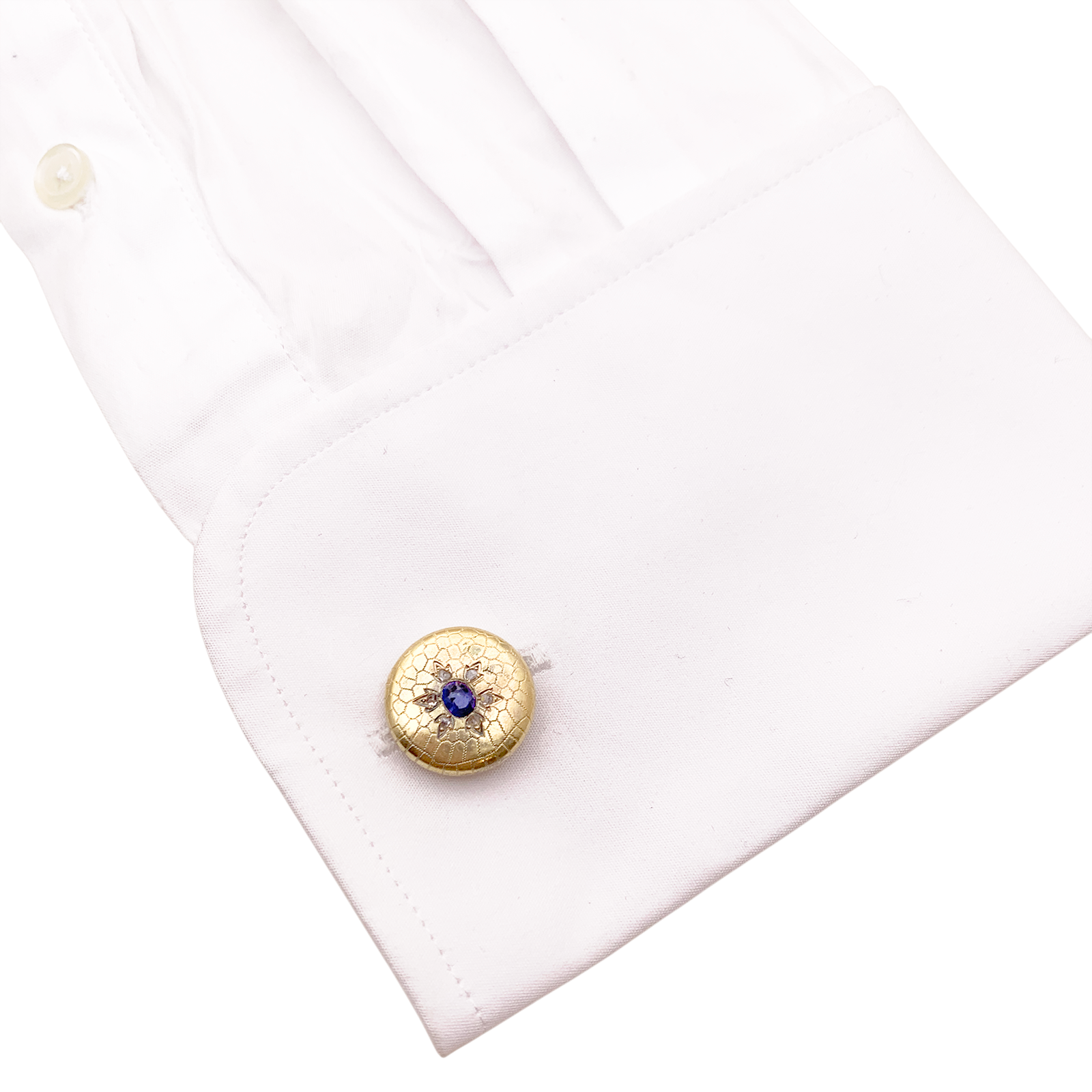 Boutons de col en or jaune, saphirs et diamants. 4