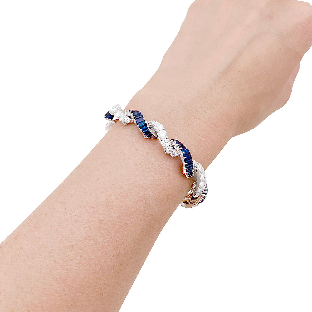 Bracelet or blanc, diamants, saphirs. 6