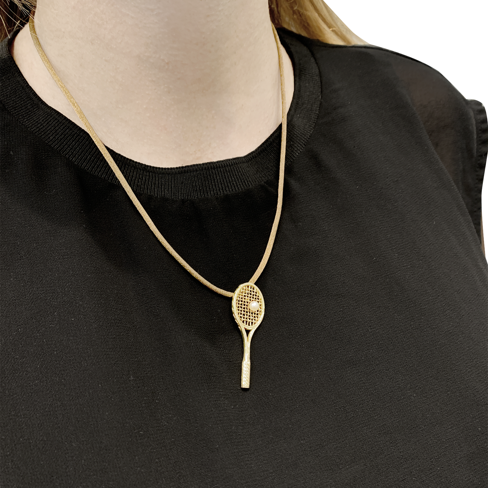 Pendentif « Raquette », or jaune, perle. 6