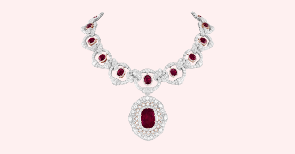 Une collection exceptionnelle de bijoux en rubis signée Van Cleef & Arpels