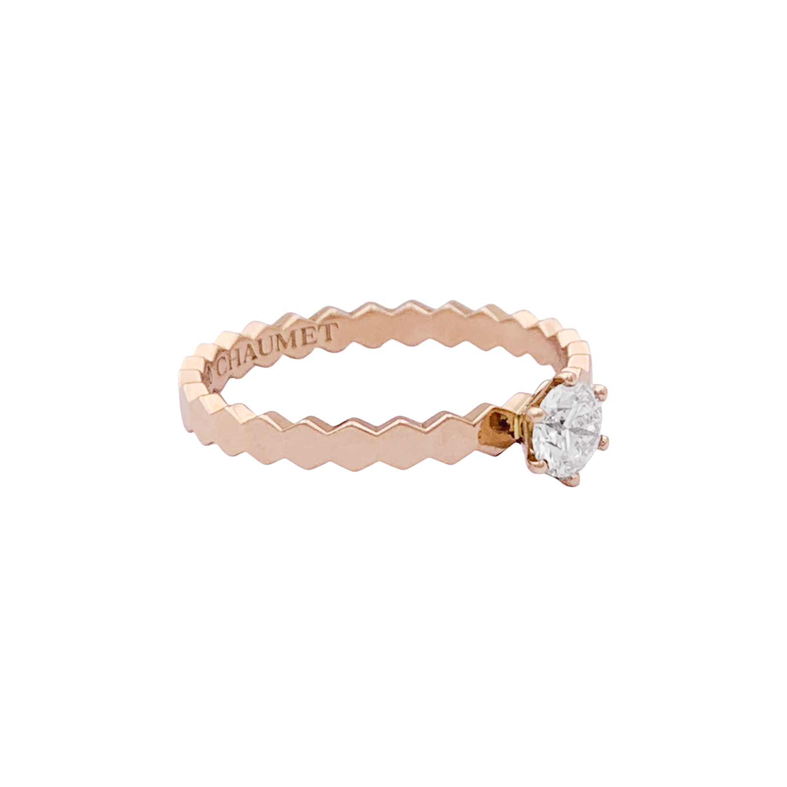 Bague CHAUMET "Bee" en or rose et diamant. 2