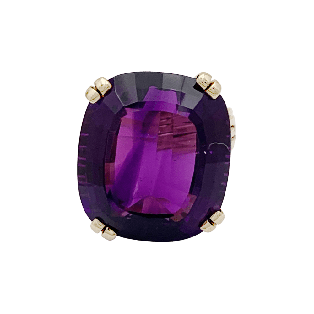 Bague or jaune et améthyste. 1