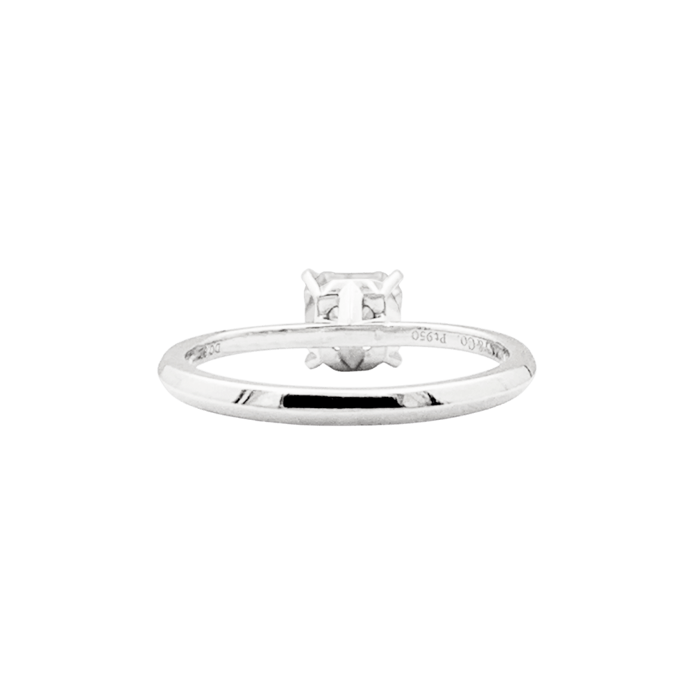 Bague solitaire Tiffany & Co, "True", platine et diamant.  2