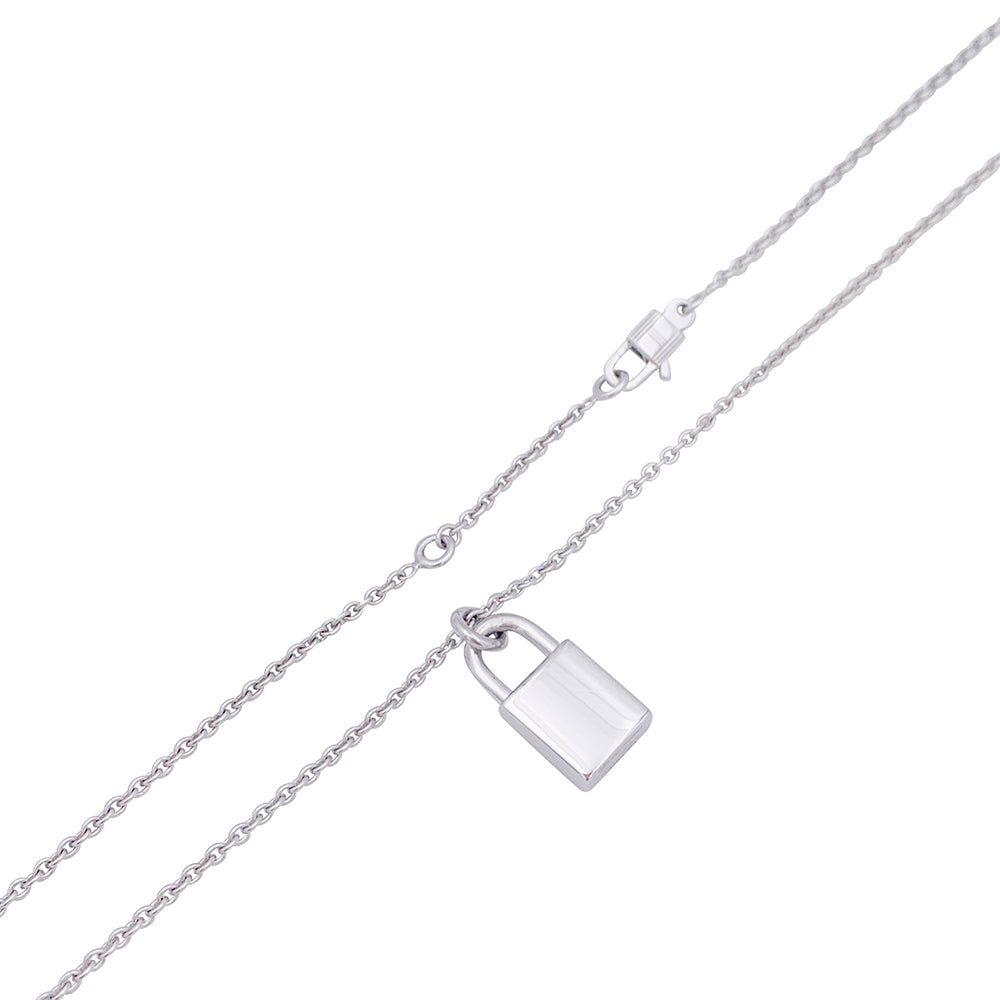 Collier Hermès "Kelly Cadenas" or blanc, diamants. 3