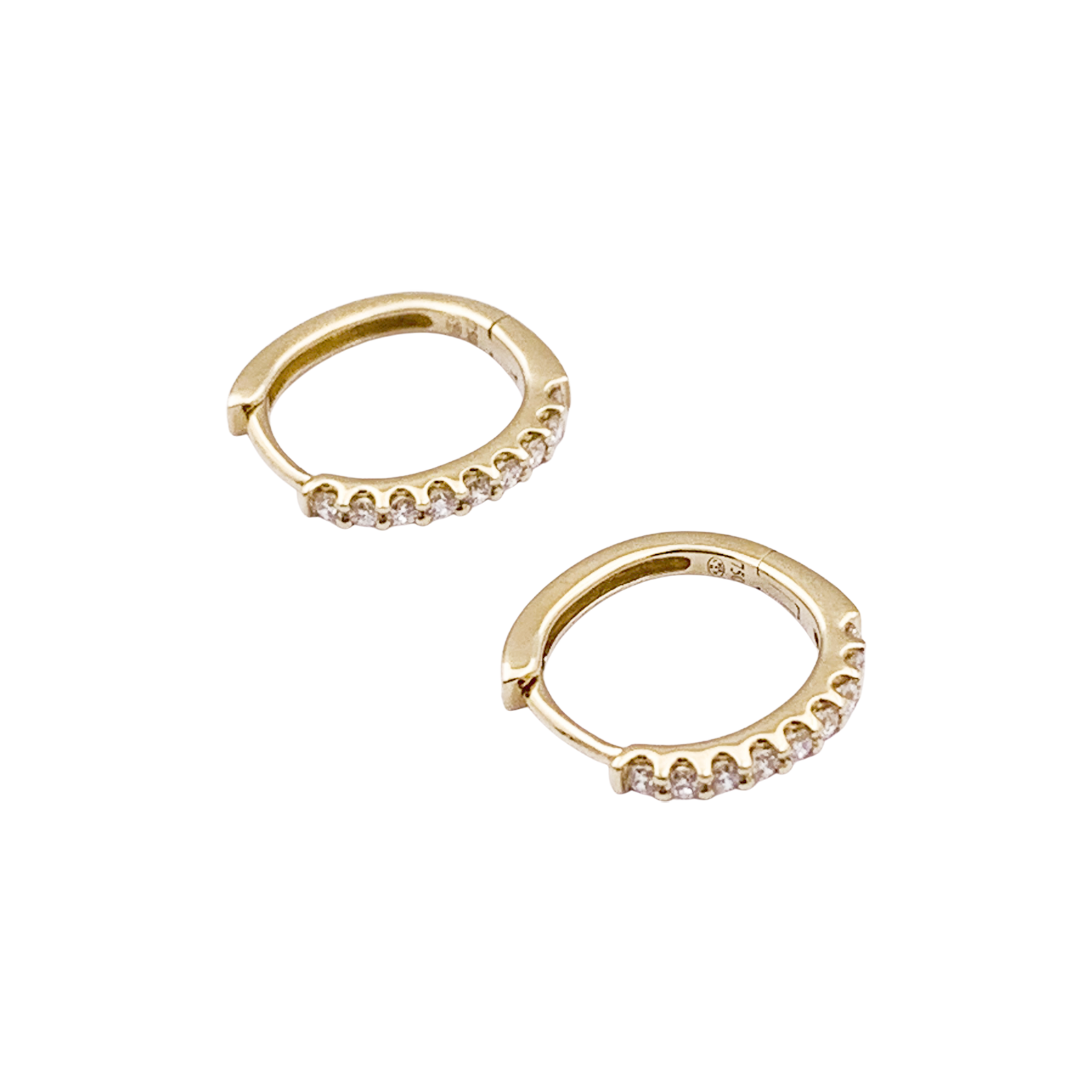 Paire de petites créoles en or jaune, diamants. 2
