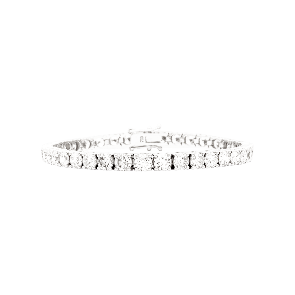 Bracelet ligne, or blanc et diamants.  1