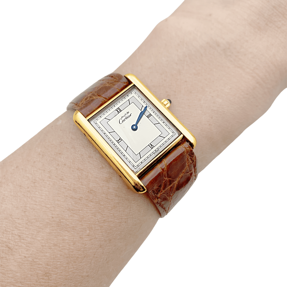 Montre Cartier, "Tank Must", argent plaqué or, cuir.  6