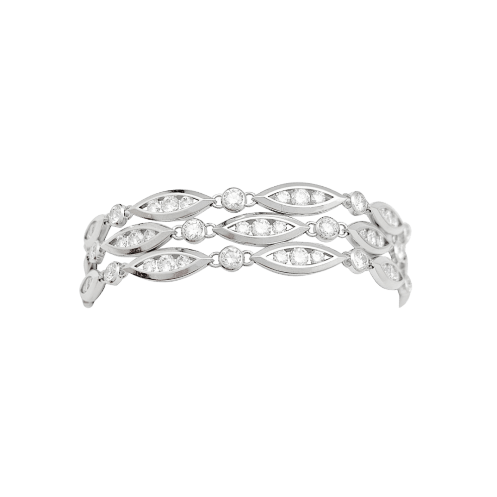 Bracelet Chaumet en or blanc modèle "Classique", diamants. 2