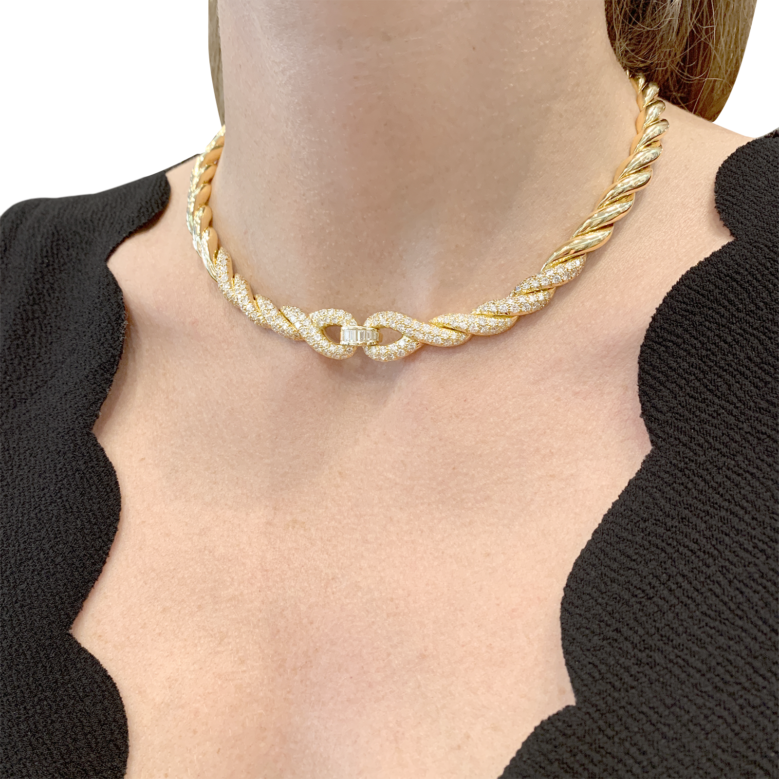 Collier vintage Fred, or jaune et diamants.  5