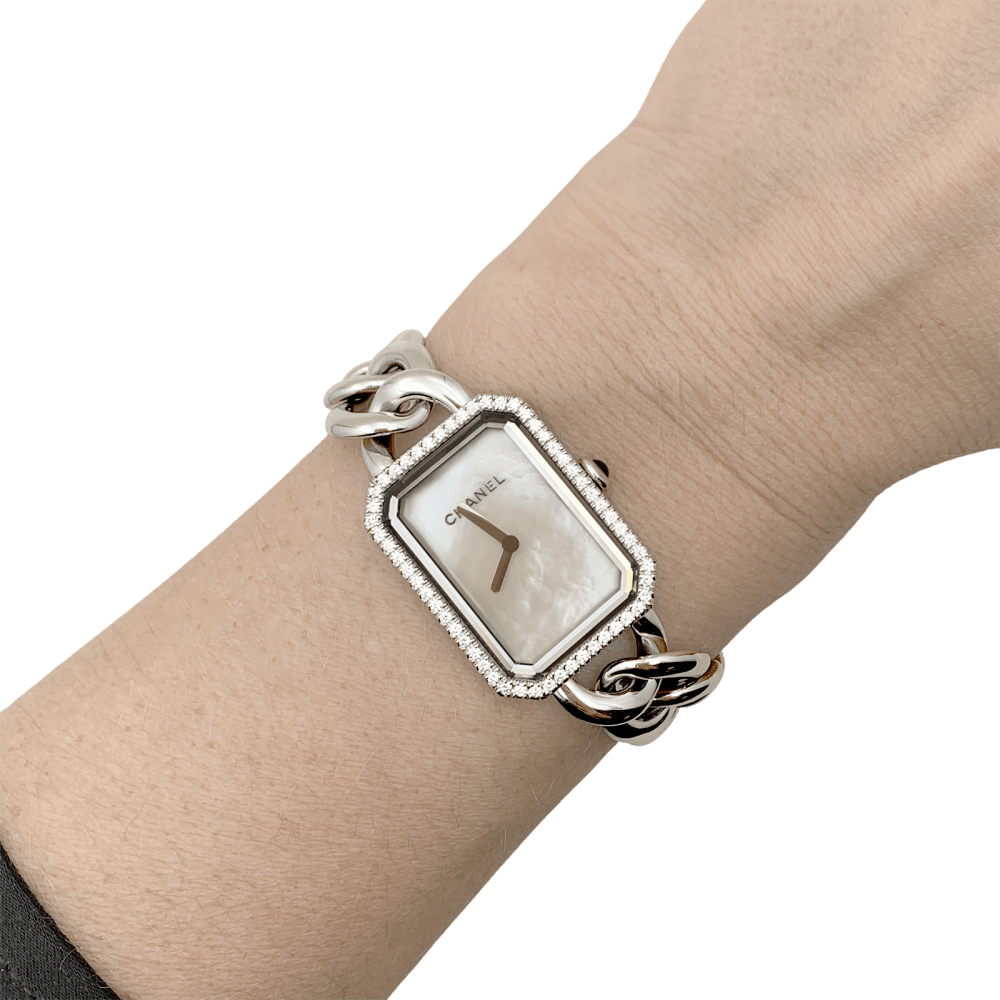 Montre Chanel "Première chaine", acier, nacre et diamants 7