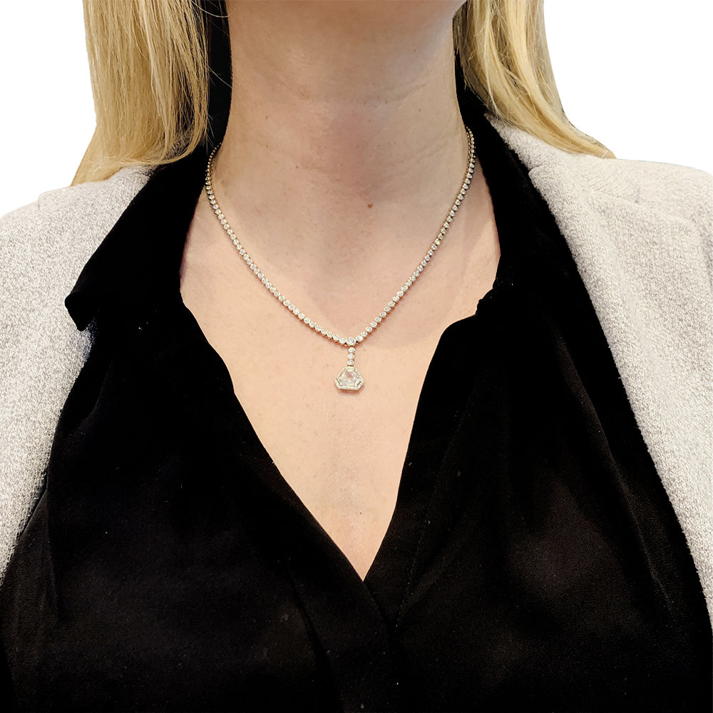 Collier cravate diamants. 9