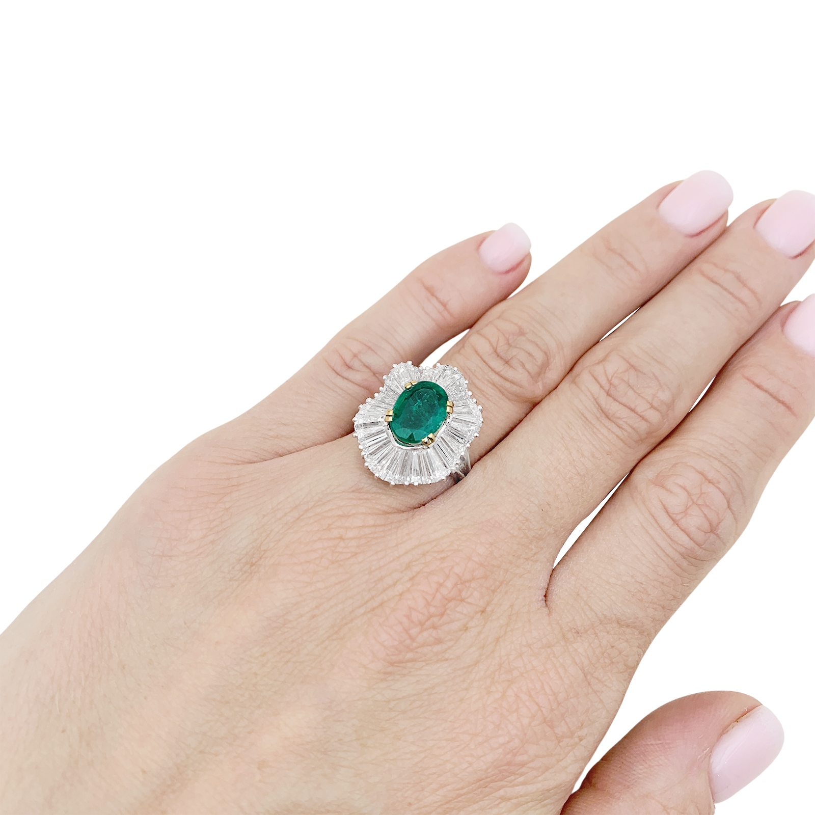 Bague "Jupe" platine, or jaune, diamants, émeraude. 5