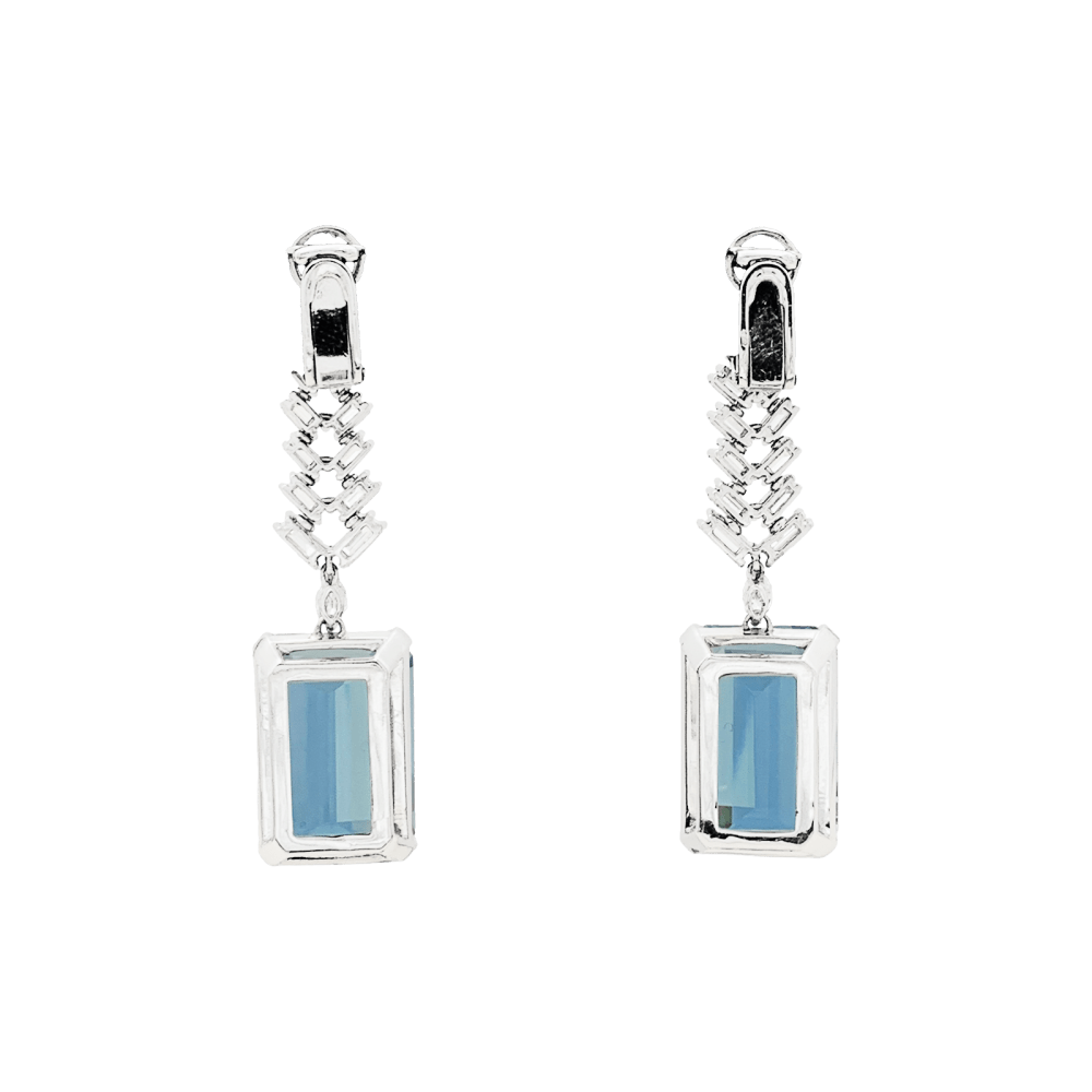 Pendants d'oreilles platine, or blanc, aigue-marine et diamants. 4