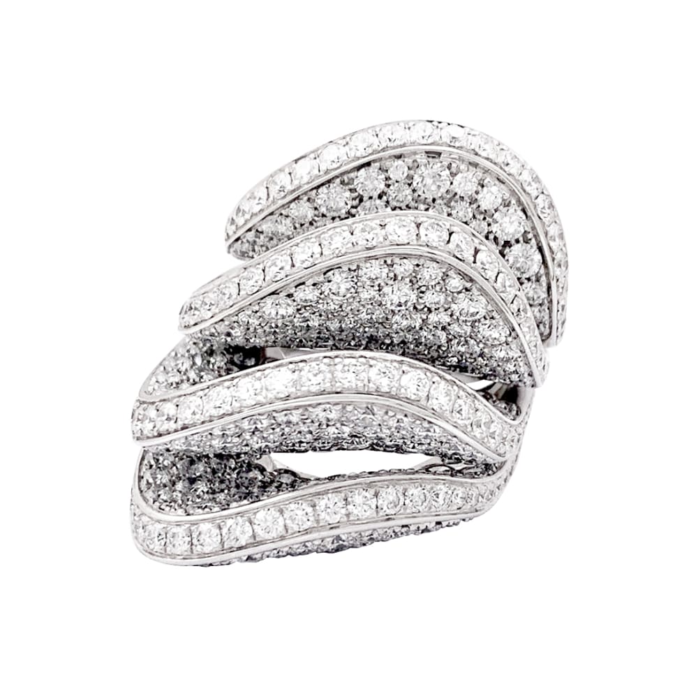Bague De Grisogono "Onde" or blanc, diamants. 1