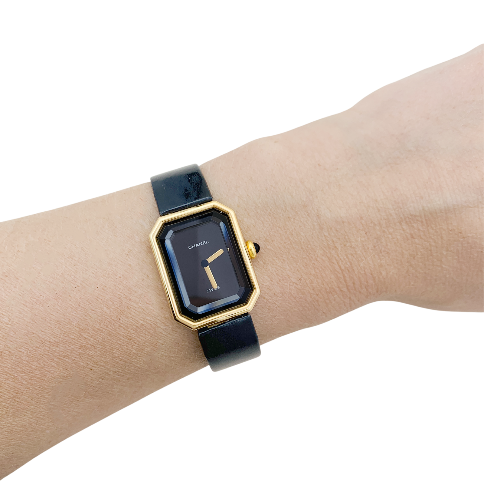 Montre Chanel "Première" or jaune. 5