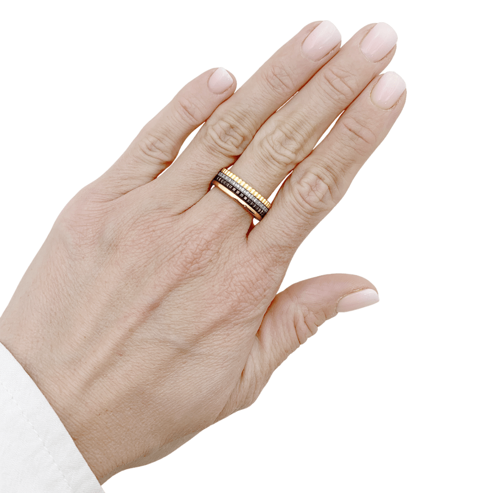 Bague Boucheron,"Quatre Classique Small", trois tons d'or, PVD marron et diamants.   6
