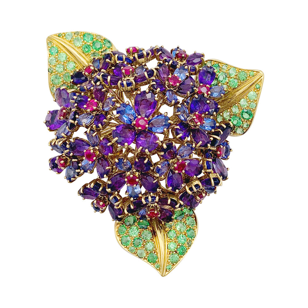 Clip René Boivin,"Bouquet de Violettes", or jaune, gemmes de couleur. 2
