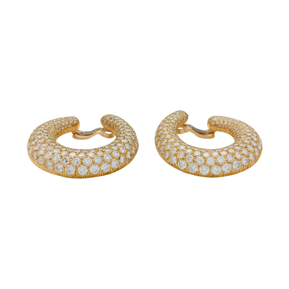 Boucles d'oreilles Cartier en or jaune, diamants. 3